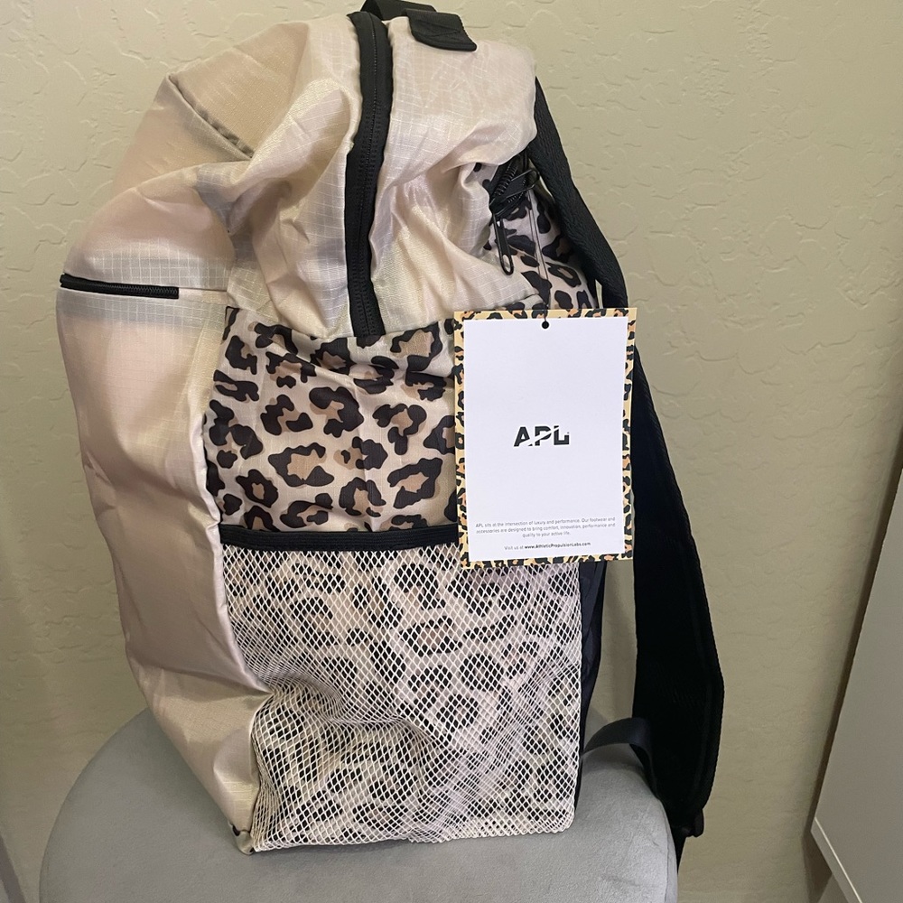 APL NWT cheetah backpack